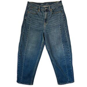 Old Navy Women's High-Rise Barrel-Leg Jeans Size 10 Medium Wash